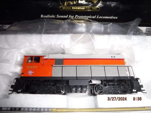 ATLAS MASTER GOLD HO MILWAUKEE ROAD HH660 LOCOMOTIVE #1600 w/SOUND & DCC - NEW! - Picture 2 of 8