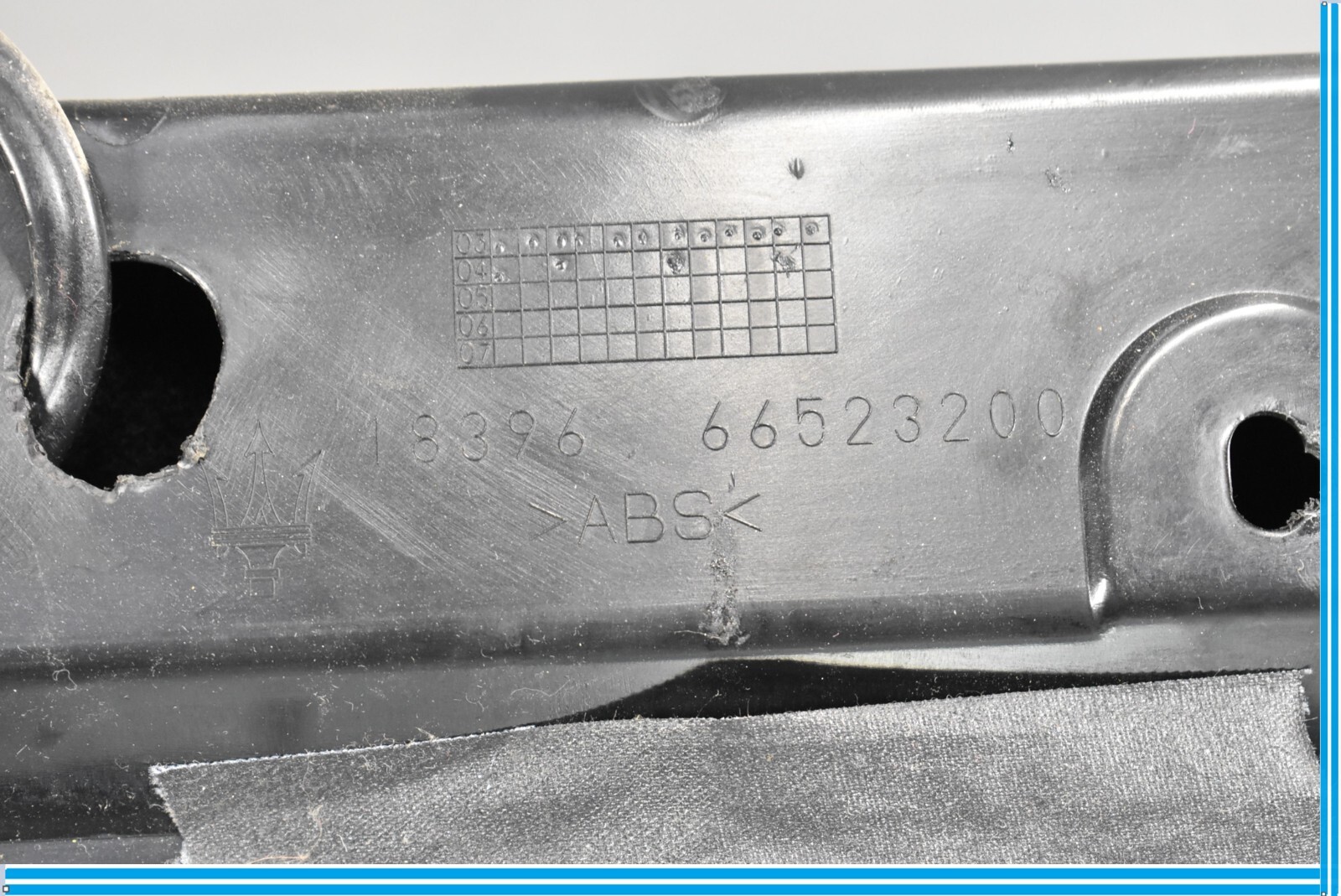 Maserati Quattroporte 2003-2008 Glove box