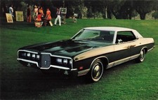 1971 Ford Ltd Postcard 4-door Hardtop Classic Car C 1971  T1