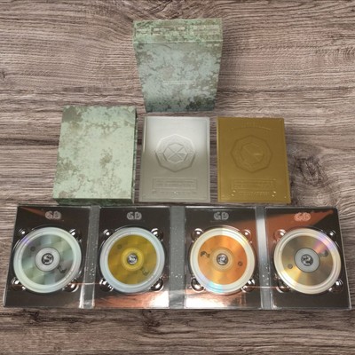 2013 G-DRAGON WORLD TOUR ONE OF A KIND in SEOUL 2CD+2DVD+