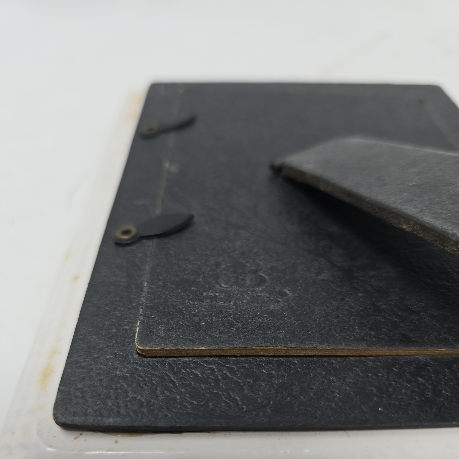 Burnes of Boston Porcelain Off White Picture Frame Holds 5 X 7 Photo Free Stand thumbnail 6