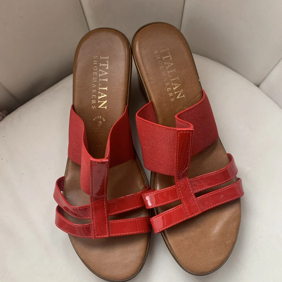 Italian Shoemakers Red Wedge Size 10 Ladies Slip On Sandals - Image 2 of 4