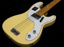 Fender VINTERA II 70S TELECASTER BASS MN Vintage White Used 2024 w/Soft Case