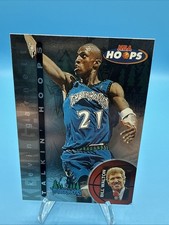 1997-98 NBA Hoops - Talkin' Hoops Kevin Garnett #16