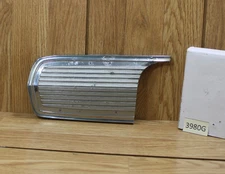 1963 PONTIAC BONNEVILLE EXTERIOR MOLDING/TRIM REAR RIGHT TRUNK FINISH PANEL