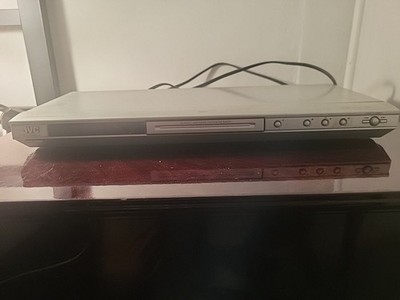 JVC XV-N212S Digital Direct Progressive Scan DVD/Super VCD/VCD/CD Player CG-0125