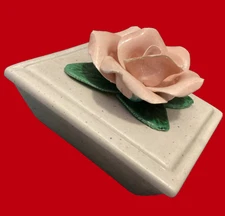 POTTERY JEWELRY BOX PINK ROSE TRINKET DRESSER BOX ART POTTERY