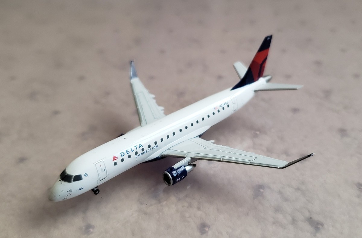 Gemini Jets Embraer ERJ-175 Delta Airlines / Delta
