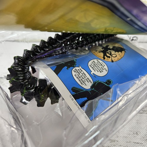 NECA Aliens Kenner Tribute Ultimate Snake Alien 2019 8" Figure Box Damage Read - Picture 10 of 23
