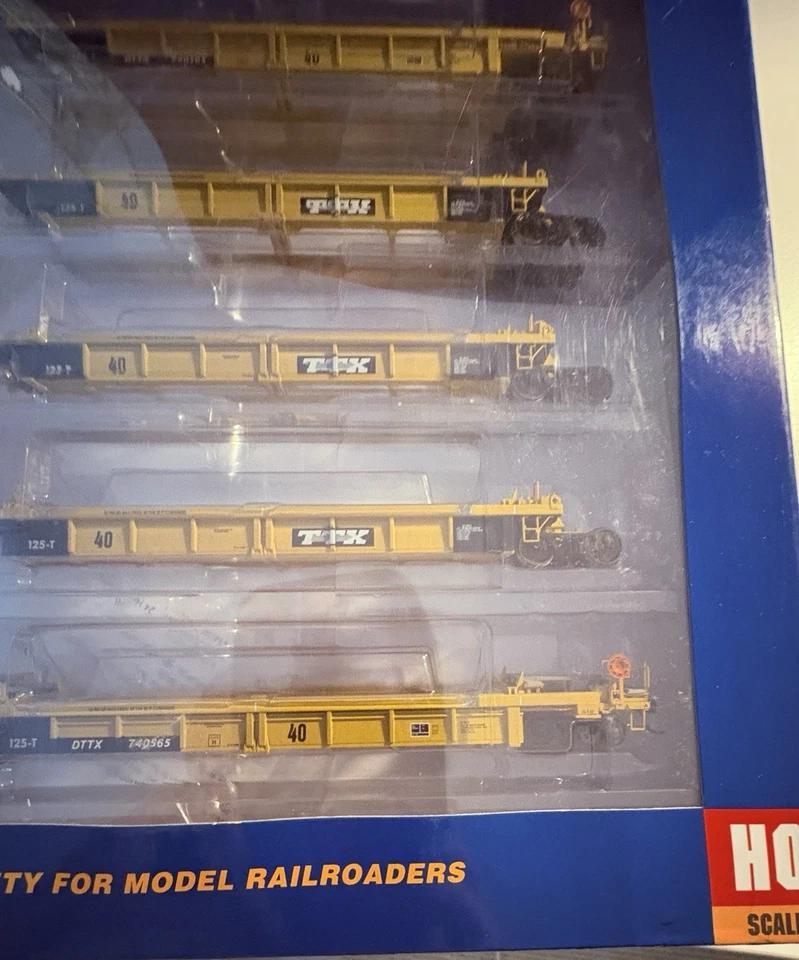 HO Walthers 910-55624 TTX Corporation 5-Unit 40' Well Car #740565 - Image 4 of 4