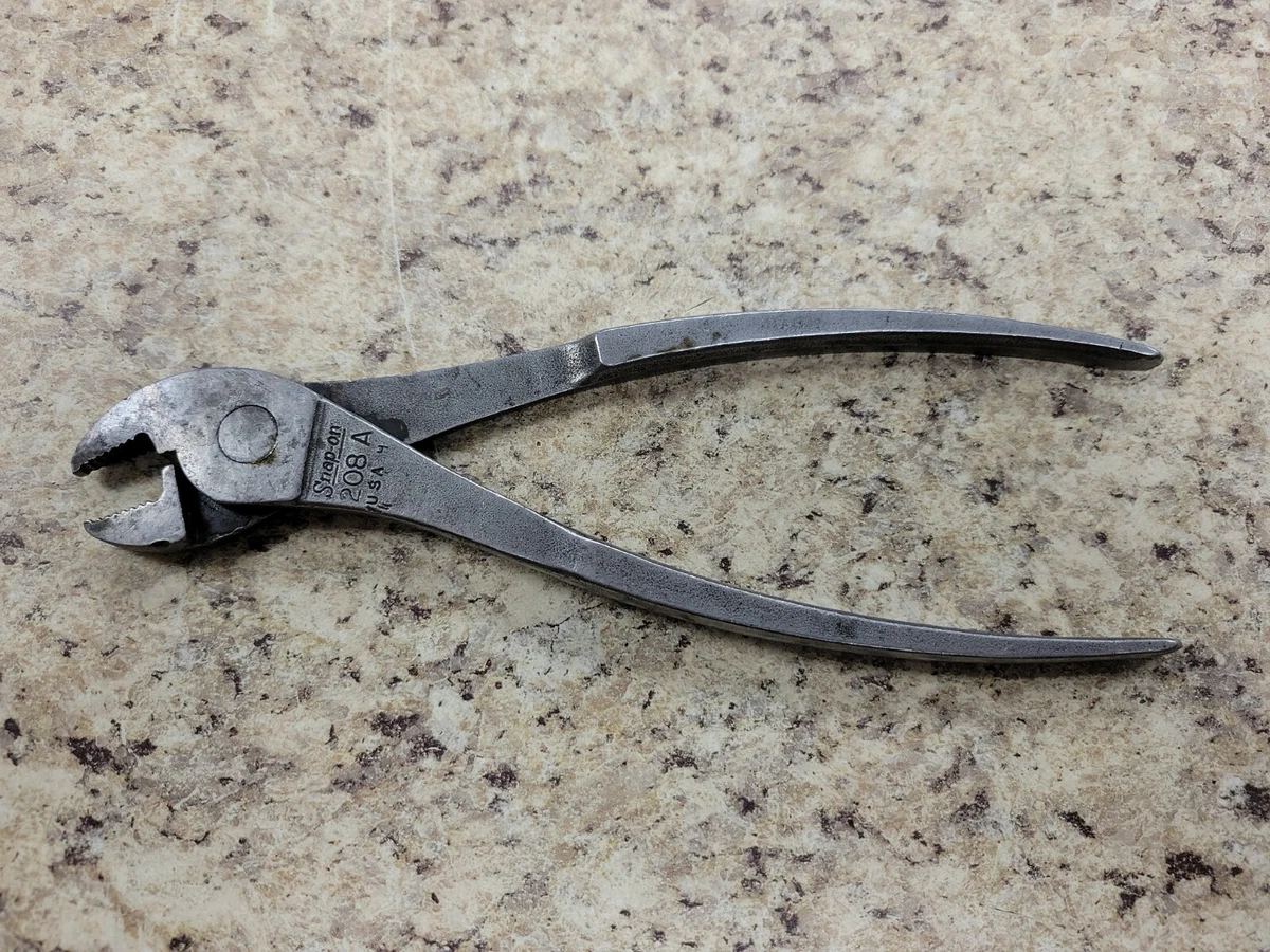Snap On 208A Angle Nose Battery Terminal Pliers Very Good Condition