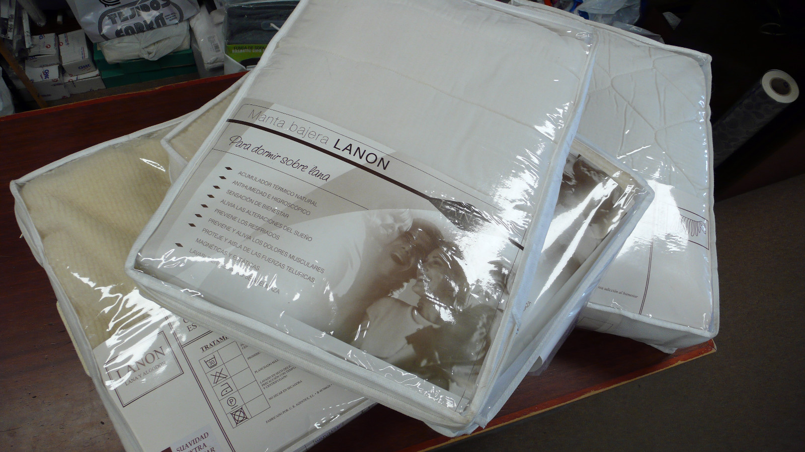 COLCHÓN DE LANA 100%, CUBRECOLCHÓN ANTIESCARAS, TOPPER SISTEMA DE DESCANSO TRADI