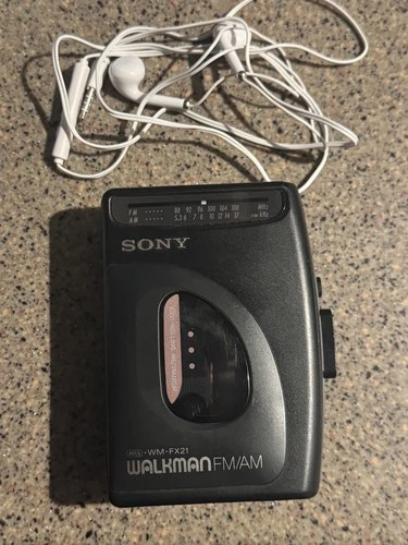 Sony Walkman WM-FX21 FM/AM Cassette Player Tested Radio Works