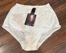 Vanity Fair NWT Vintage Sheer/Lace High Rise Smoothing Granny Panties Sz7