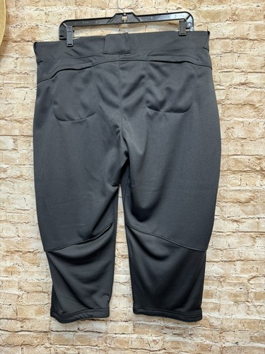 Nike Engineered Black Knit Softball Capris Women’s XL - NWT - Picture 7 of 8