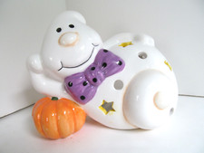 Halloween Ghost on a Pumpkin Tealight Candle Ceramic Figure Decoration White Z