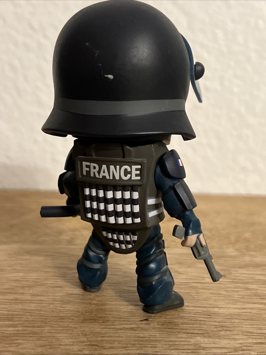 Rainbow Six Siege Chibi Series 1 Montagne 4” Action Figure 2018