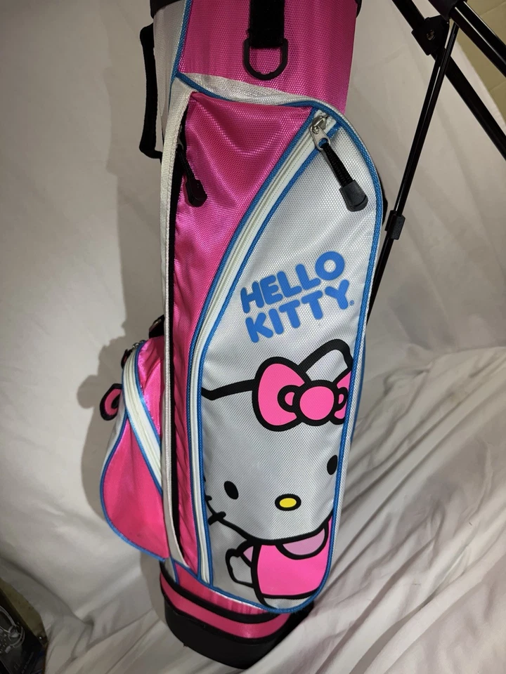 HELLO KITTY Youth Golf Club Set with Bag + Driver & Putter and Rain Cover Top - Image 2 of 4