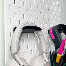 Sleek, Universal Headphone Mount Display for IKEA Skadis Pegboard