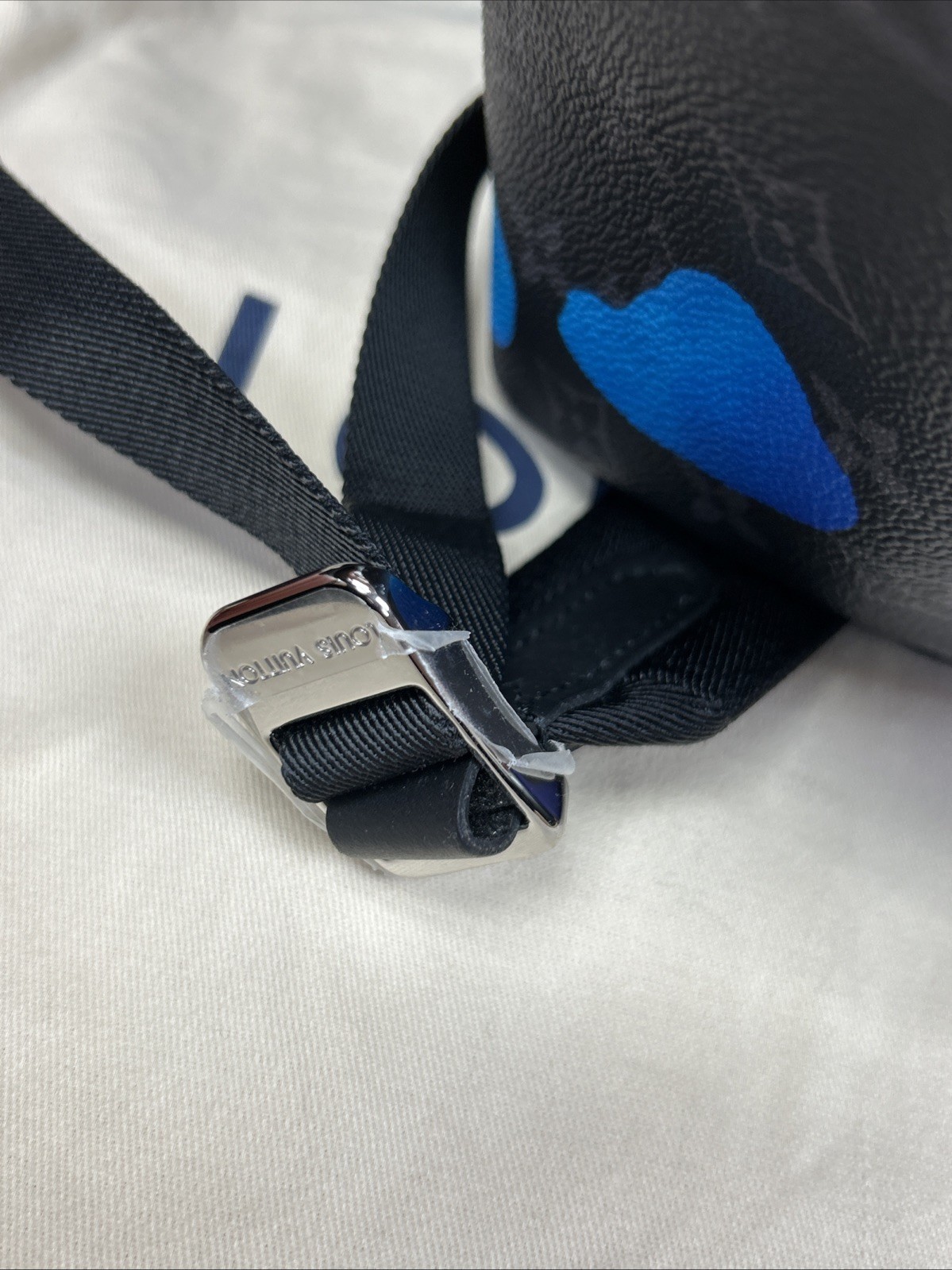 Louis Vuitton Monogram Eclipse Sunrise Discovery … - image 10