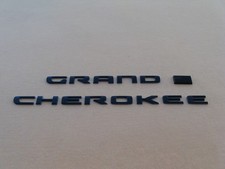 21 22 23 24 25 Jeep Grand Cherokee Side Door Black Blue Emblem Logo Badge A47715