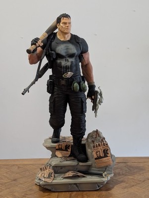 Sideshow Premium Format The Punisher   Marvel Comics (1/4 Scale Statue)