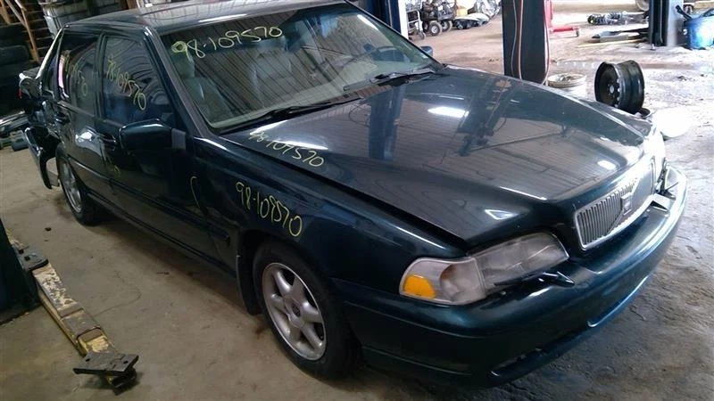 Botella depósito desbordamiento de refrigerante Volvo V70 98 99 00  Foto 4 de 4