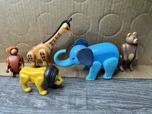Vintage Fisher Price Little People Circus Train Animals Lot Of 5