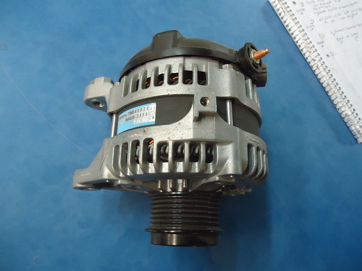 TOYOTA HIGHLANDER NEW ALTENATOR 27060-0V020, DENSO TN104210-2350