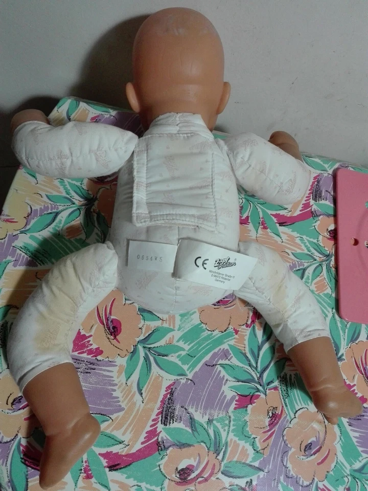 DUE Bambole ZAPF Chou Chou, ZAPF Creation Germany, 48cm (meccanismo) e 42cm  - Immagine 4 di 4