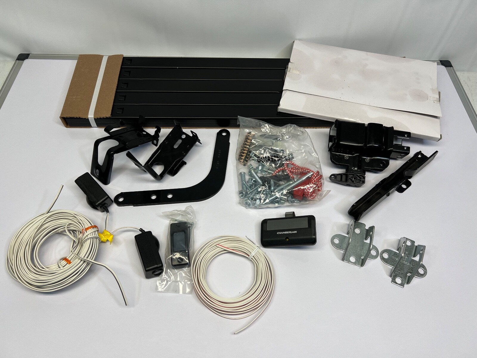 Set of Chamberlain C205 Garage Door Accessories Bundle eBay