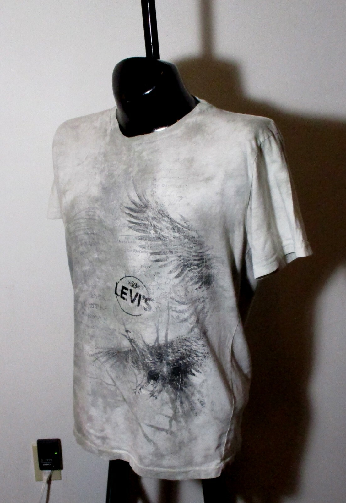 Men's LEVI'S White Gray 100% Cotton T-Shirt Size L