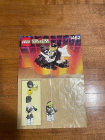 Lego - Space  - 1462 - Galactic Scout - Blacktron - 100% Complete - Instructions