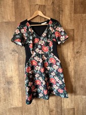 Oasis black floral fit and flare dress UK 12 structured V neck occasion
