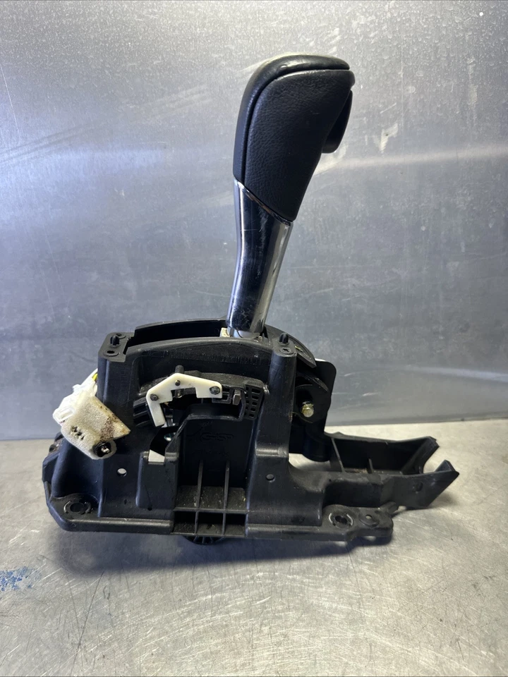 Nissan Pathfinder 2013-2020 transmisión automática conjunto de palanca de cambios de piso OEM Foto 3 de 4