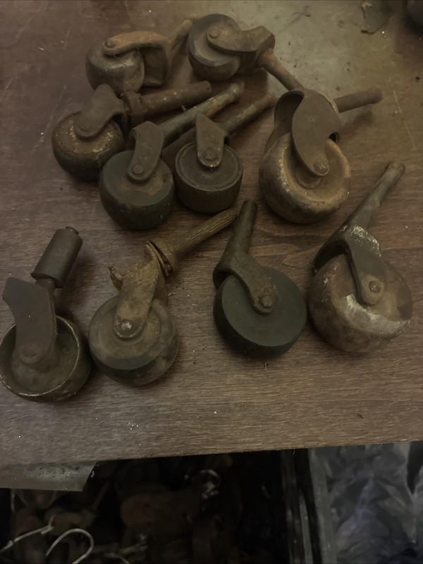 Mix Lot Of 10 Vintage Casters