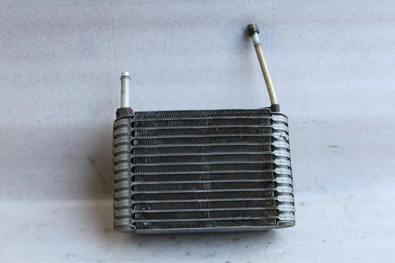 Ford Ranger 1991 aire acondicionado evaporador de aire acondicionado Foto 2 de 4