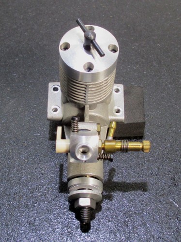 MVVS Junior 2.5 DF RC 2-stroke diesel engine for R/C airplanes New f/s - Picture 12 of 16