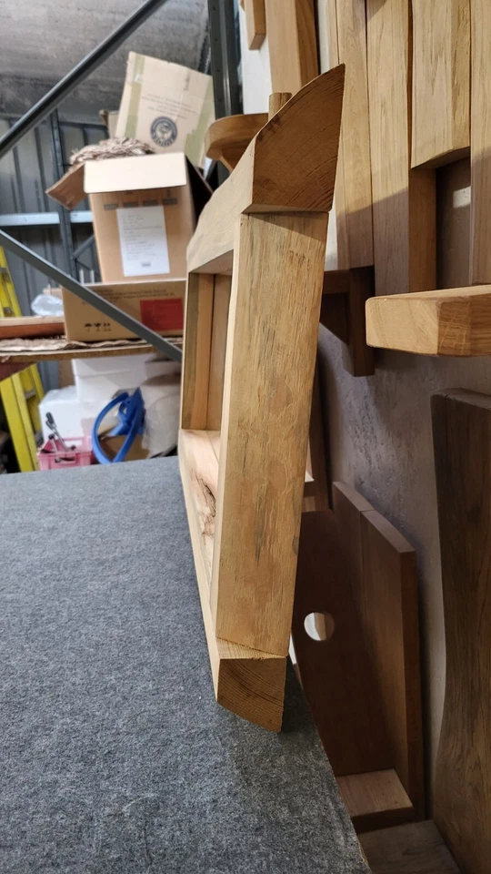 Rustic Live Edge Pine Framed Mirror | Vintage Mirror, Kiln Dried Pine - Image 4 of 4