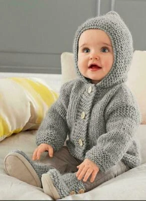 Easy Knitting Pattern Babies/Toddlers Chunky Jacket / Hoody & Boots 3-24 months
