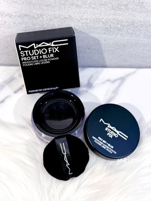 Mac Studio Fix Pro Set + Blur Weightless Loose Powder, LIGHT