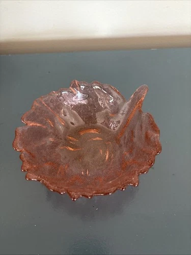 Vintage Blenko Glass Cabbage Leaf Bowl Rose- Dark Pink 6.5” USA Label Handcraft