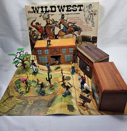 Ellem The Wild West Action Model Diorama - Boxed & Complete - Vintage Playset