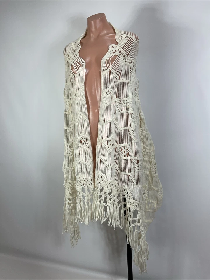 Mantón tejido ganchillo hecho a mano vintage envoltura crema flecos bohemio casa de campo OSFM Foto 4 de 4
