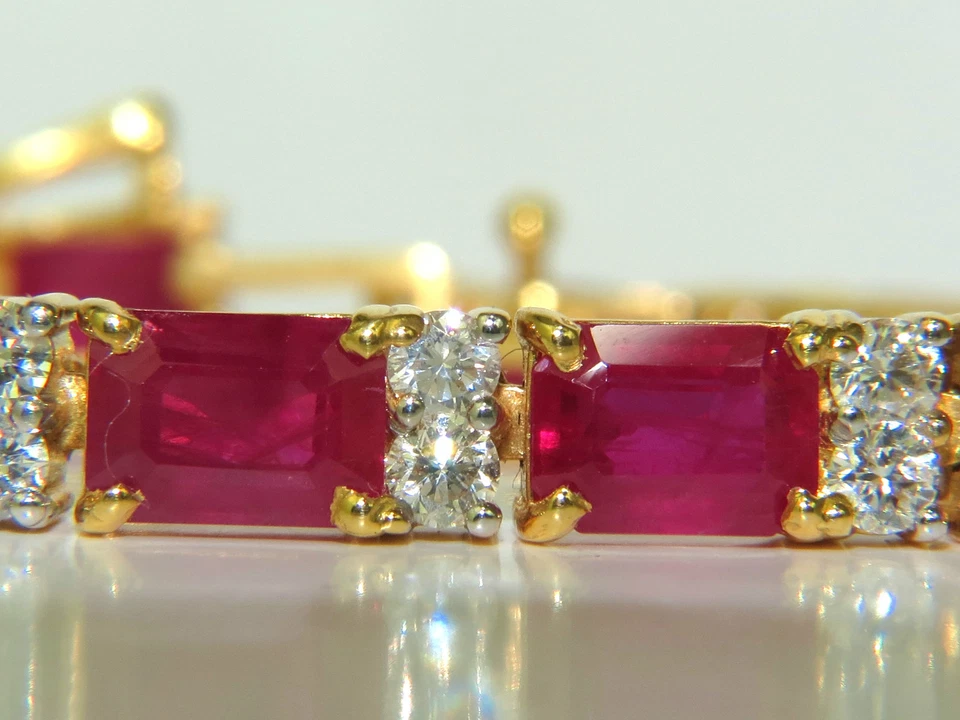 GIA CERTIFIED 18KT 23.46CT NATURAL RUBY DIAMOND BRACELET VIVID** - Image 4 of 4