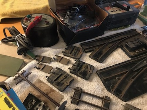 Vintage Lot of HO Trains Tracks Controllers Parts Accessories AS IS untested - Picture 4 of 7