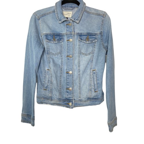 Universal Thread Cropped Denim Jean 
