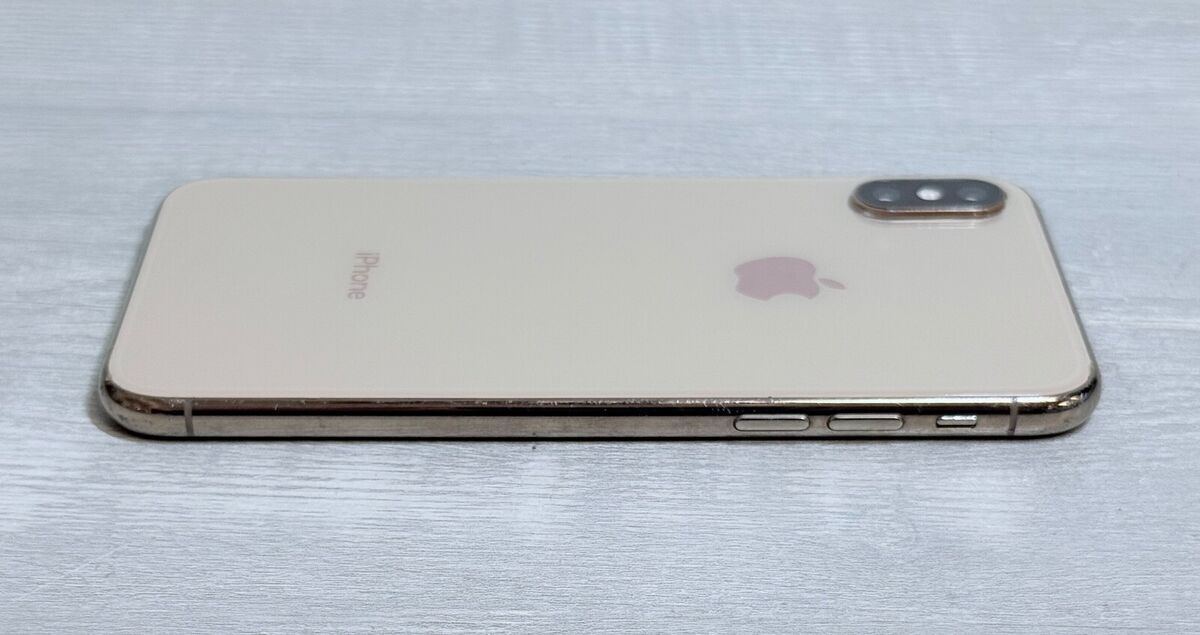 Apple iPhone XS 64GB 256GB - All Colors - Unlocked AT&T Apple iPhone XS 64GB 256GB - All Colors - Unlocked AT&T