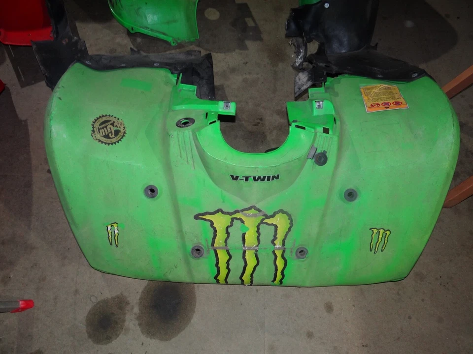 kit carenage ou kit plastique quad Kawasaki 650 kvf ou kawasaki 750 kvf - Photo 2/4