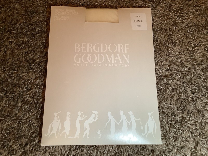 Bergdorf Goodman ultra sheer control top pantyhose, color ivory, size: B